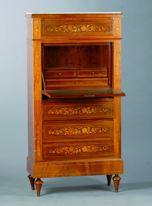 Sekretär, um 1880, Gründerzeit, Nußbaumfurnier, Front reich floral intarsiert in Ahorn, 4-schübig, Klappe, reiche Inneneinrichtung, teils ohne ...