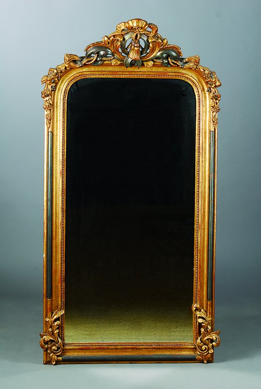 Spiegel, 2. Hälfte 19. Jh., Rahmen reich geschnitzt, teils gestuckt, goldfarben und schwarz gefasst, Alterssch., ca. 148x78 cm