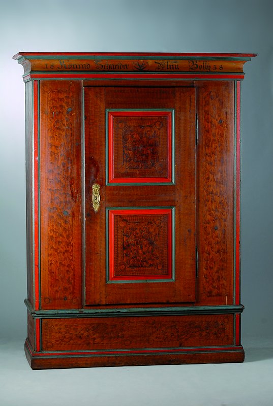 Orig. Schwarzwälder Hochzeitschrank, datiert 1830, sehr guter Originalzustand, komplett zerlegbar, originale farbige Fassung , 1-türig, Inlets ...