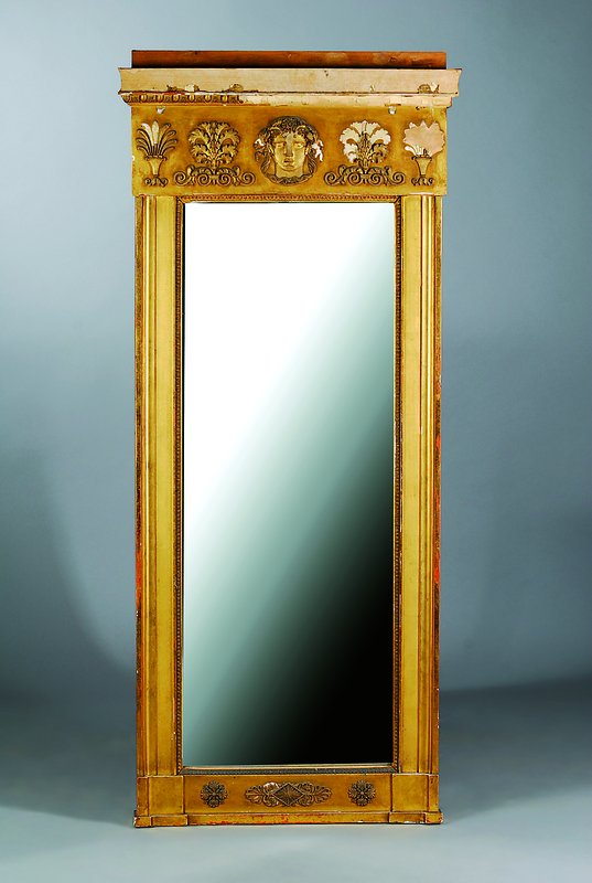 Spiegel, wohl Mannheim um 1810, Holz vergoldet, reich gestuckt und verziert, Vergoldung teils fehlend, Restaurierung empf., Alterssch., ca. 157x69 cm