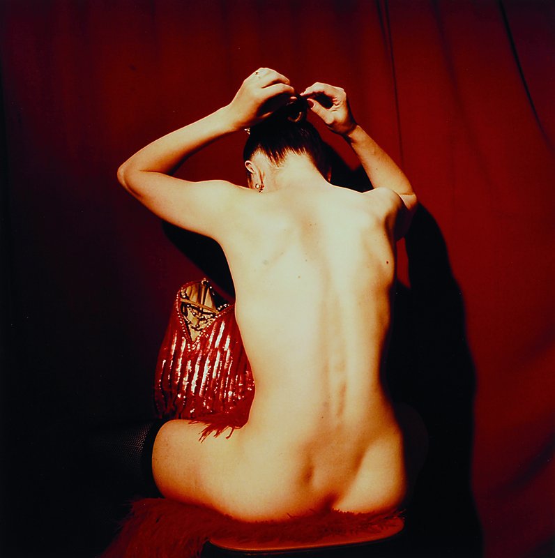 Rheims, Bettina, geb. 1952 Paris, Farbfotografie aus der Serie Chambre close, handsigniert, ca. 25x25cm