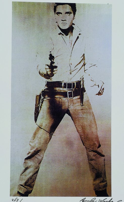 Warhol, Andy, 1928-1987, Elvis Presley, Farboffset, handsigniert und num. 267/2400, ca. 24.5x20.5cm, Blattgr. ca. 42x30cm, rückseitig gestempelt: ...