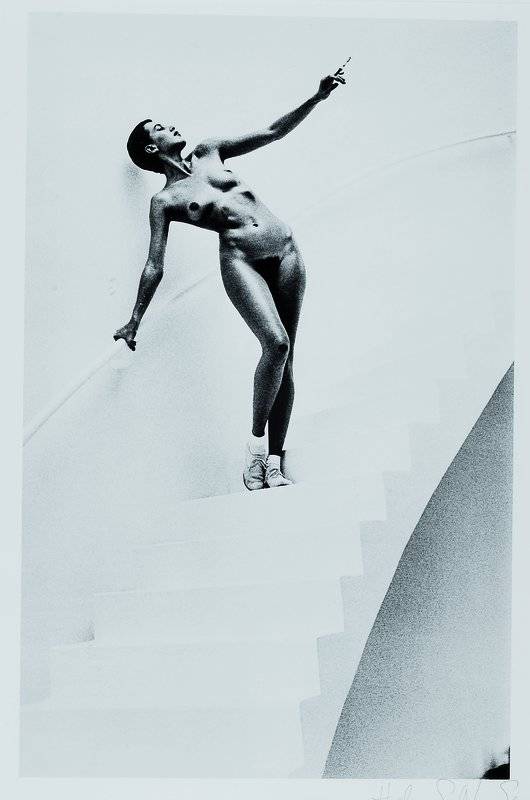 Helmut Newton, 1920 Berlin-2004 Los Angeles,s/w Fotografie, In my studio, rechts unten handsigniert, Passepartout, unter Glas gerahmt, ca. 38x25,8 cm