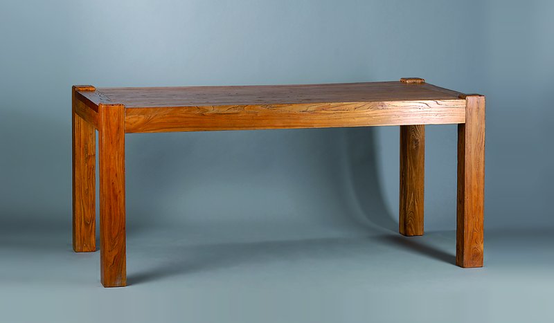 Tisch, im Art-Deko-Stil, Tropenholz, schönesFurnierbild, l. Gebr.-Sp., ca. 80x180x90 cm
