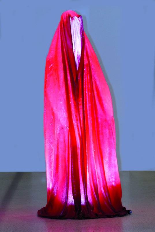 Manfred Kielnhofer, geb. 1967 Haslach, freischaffender Künstler in Linz, 2006 erste Figur dieser Art nach intensiver Auseinandersetzung mit ...