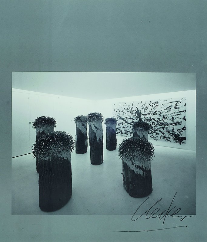 Günther Uecker, geb. 1930, Farboffset, Nagelfläche, handsigniert, ca. 42x35 cm, unter Glas, Rahmen