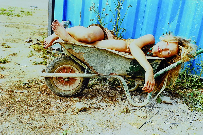 Jürgen Teller, geb. 1964 Erlangen, Farbfotografie, Kate Moss, handsigniert, ca. 20.2x30 cm