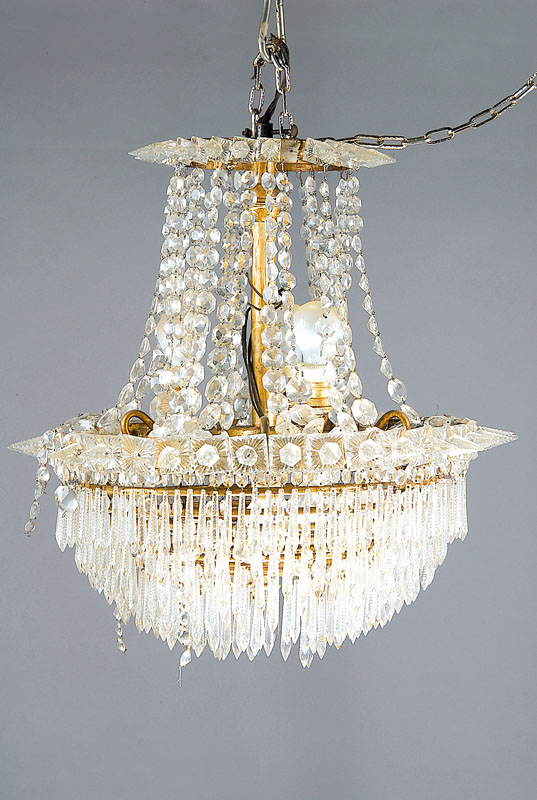 Antiker Deckenlüster, deutsch, um 1910, reicher Glasbehang, geschnitten und geschliffen, 8 Brennstellen, Elektrifizierung zu erneuern, ...