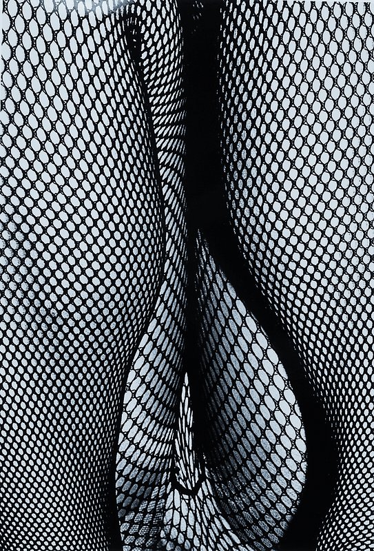 Daido Moriyama, geb. 1938 Ikeda (Osaka), "Stockings", s/w Fotografie, rückseitig handsigniert, ca. 20.5x30cm