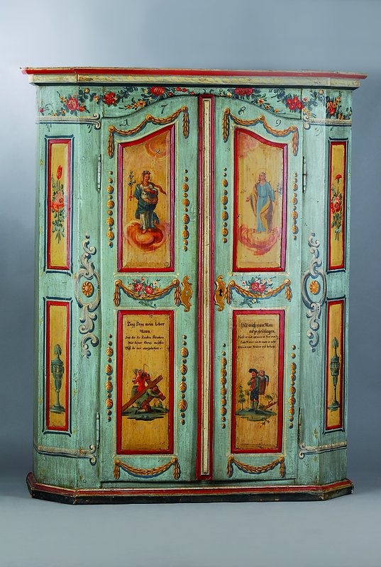 Bauernschrank, dat. 1789, Weichholz, bunt bemalt, Bemalung in den Kassetten alt belassen, restliche Bemalung aufgefrischt, Ecken abgeflacht, Kopf ...