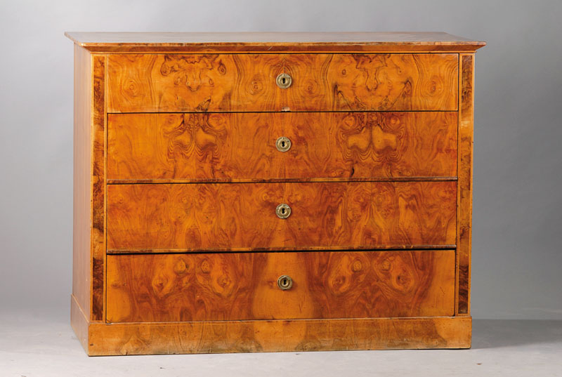 Schreibkommode, Biedermeier, um 1830/40, Wurzelnußfurnier gespiegelt verlegt, sehr schönes Furnierbild, Furniersch., Alterssch., Überholung empf., ...