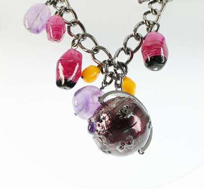 24523428a - 2-reihiges CHANEL-Collier, Modell Le Monde, Haute Couture, Paris 1990er Jahre, Metall ...