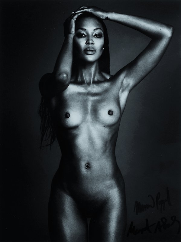 Mert Alas & Marcus Piggott, Naomi Campbell, Interview September 2013, s/w Fotografie, handsigniert, ca. 26.5x20 cm
