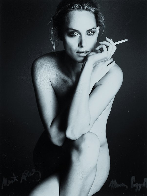 Mert Alas & Marcus Piggott, Amber Valetta, Interview September 2013, s/w Fotografie, handsigniert, ca. 26.5x20 cm