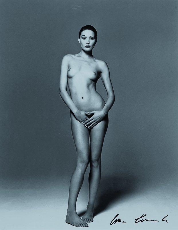 Michel Comte, geb. 1954 Zürich, Carla Bruni,1993, s/w Fotografie, handsigniert, ca. 25.5x20 cm