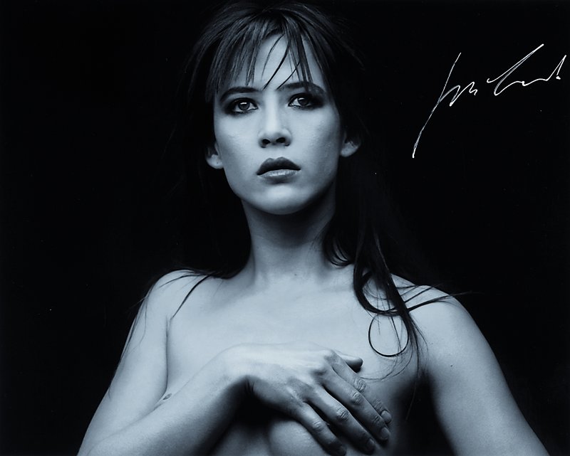 Michel Comte, geb. 1954 Zürich, Sophie Marceau, s/w Fotografie auf Fujicolor Crystal Archive Paper, handsigniert, ca. 20x25 cm