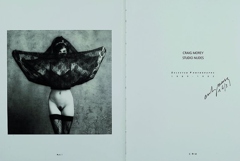 Craig Morey, geb. 1952 Fort Wayne/USA, Studio Nudes, Selected Photographs 1998-1992, Buch mit 35 s/w Bildern von seinen Fotografien, 1992, ...