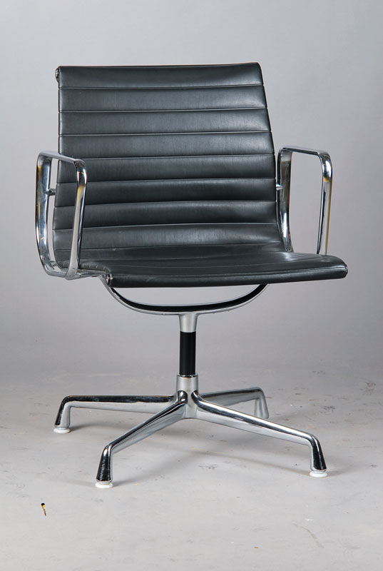 Aluminium-Chair, Charles Eames, EA 108, original von Herman Miller, 60er Jahre, guter Zustand, ca. 82x60x65 cm, Sh. ca. 47 cm