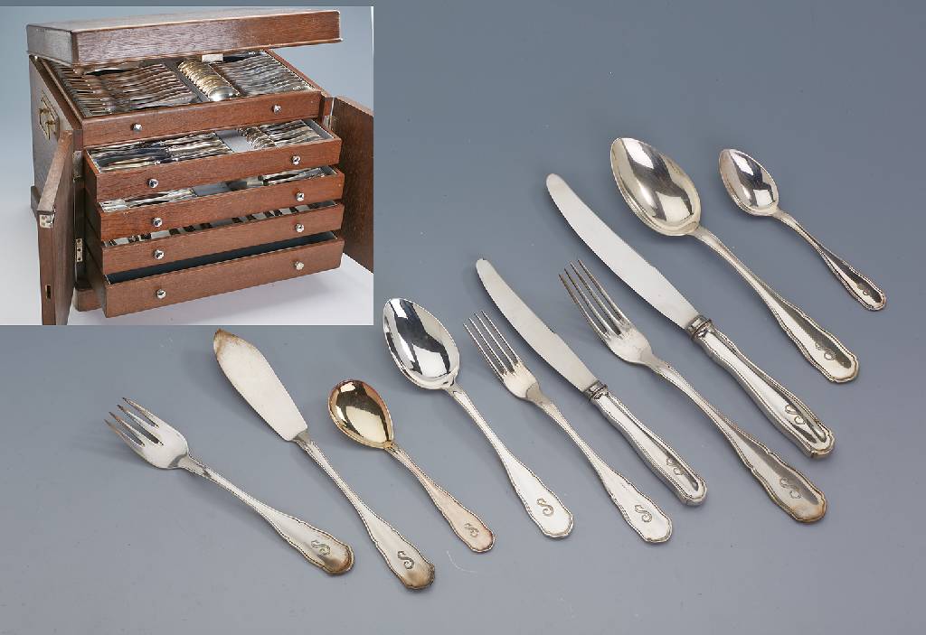 Besteck für 12 Personen, im Kasten, deutsch, 800er Silber, Bruckmann, Heilbronn, 1924, Modell 5701 Sächsisches Hofmuster, Bes.-Monogr. S., best. ...