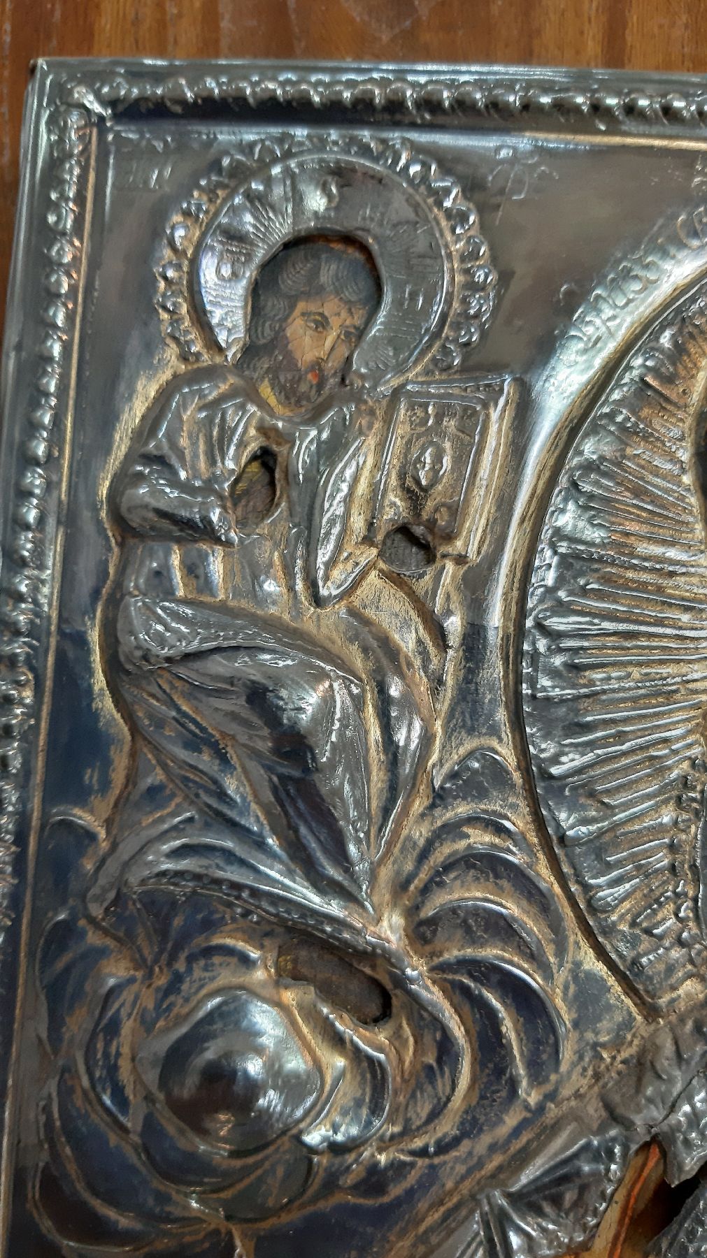 Detail e: Ikone, wohl Polen/Moldawien, um 1840-50, Heiligendarstellung, vergoldetes Oklad, 84er Silber, ca. 34x27cm