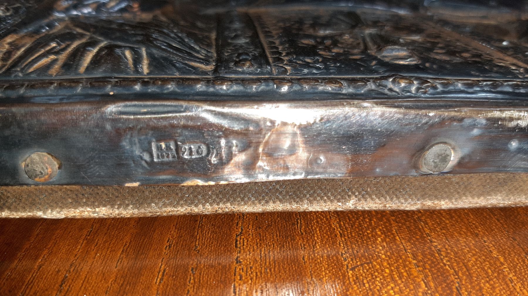 Detail g: Ikone, wohl Polen/Moldawien, um 1840-50, Heiligendarstellung, vergoldetes Oklad, 84er Silber, ca. 34x27cm