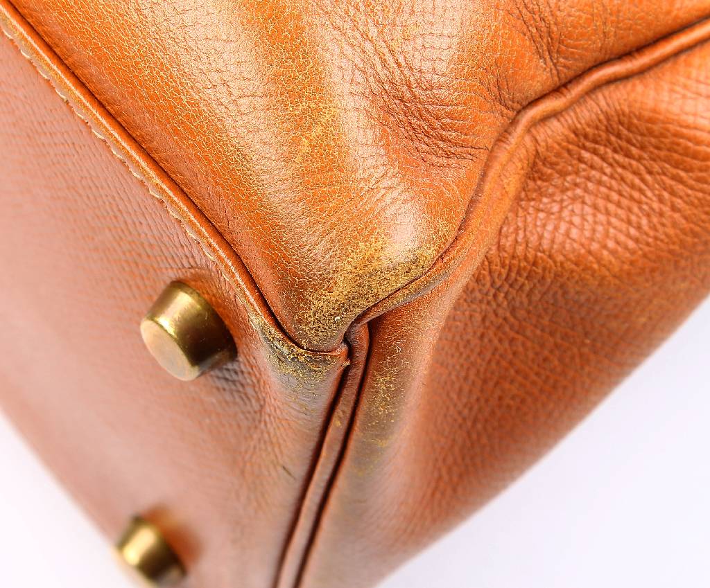 Detail g: HERMES Kelly Bag "35 Gold Togo Leather", sattelbraunes Leder, Beschläge und Monturen Metall verg., Schulter- und Trageriemen ...