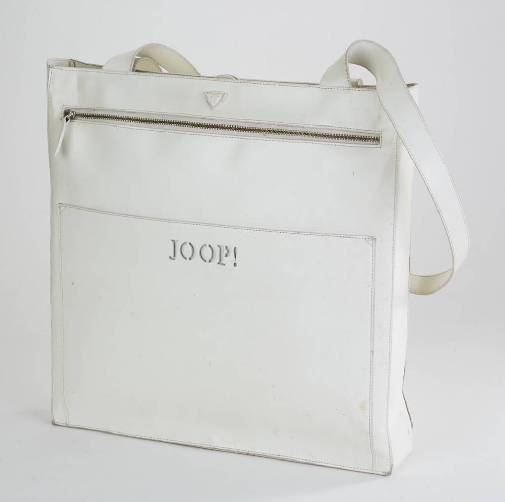 JOOP-Shopper, Leder, altweiß, Wildleder- Innenfutter, Außenfach mit RV, 2 Umhänge-/ Trageriemen, ca. 32.5 x 32 cm, Gebr.-Sp., Joop-Dustbag