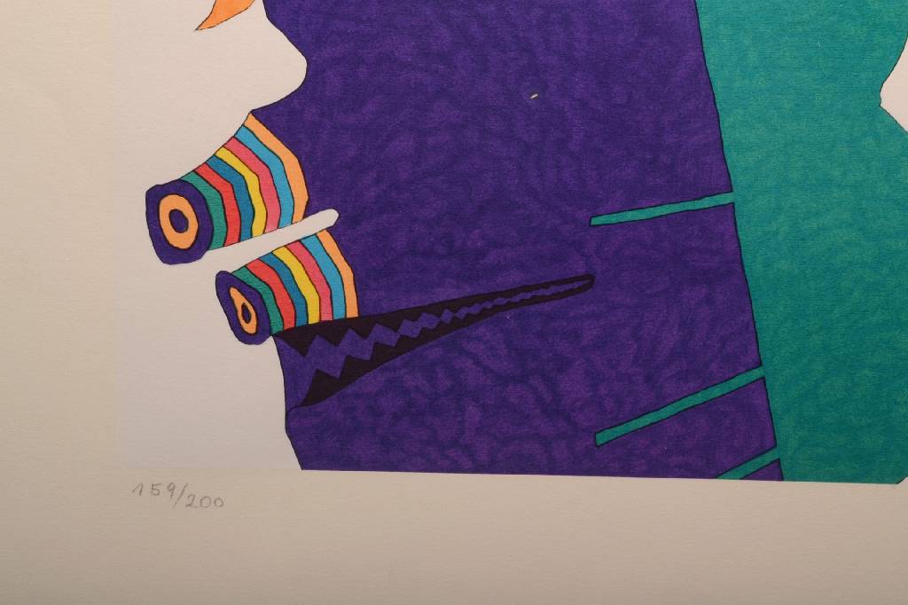 Detail b: Heinz Trökes, 1913-1997, Farblithographie, handsigniert und nummeriert 159/200, datiert 73, Motiv ca. 45,5x32 cm, unter Glas gerahmt