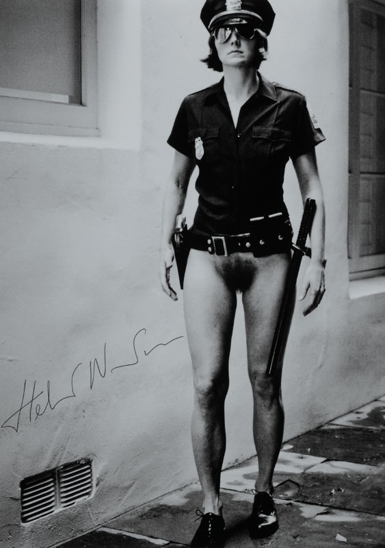 Helmut Newton, 1920 Berlin - 2004 Los Angeles, s/w Fotografie, handsigniert, ca. 27,5x20 cm