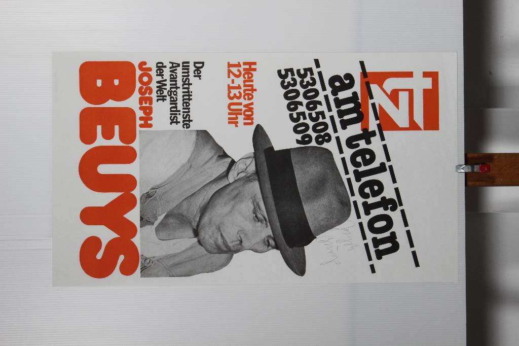 Detail a: Joseph Beuys, 1921 Krefeld-1986 Düsseldorf, TZ Farboffset, handsign., ca. 61x32 cm