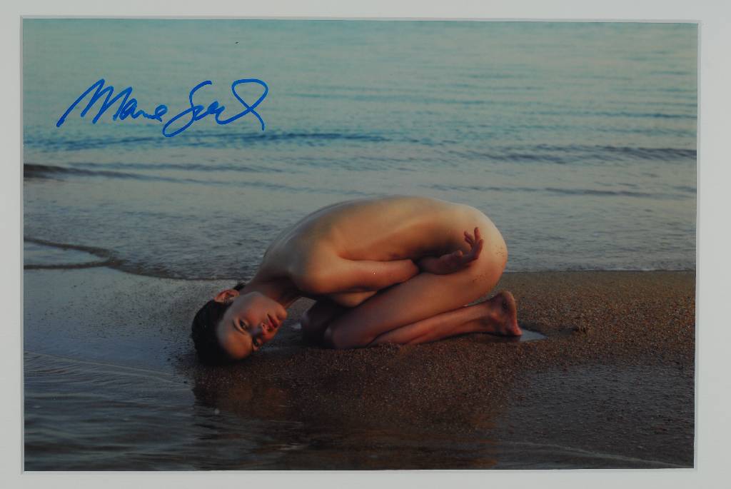 Mario Sorrenti, geb. 1971, Fotografie, handsigniert, ca. 19x28,5 cm, unter Glas gerahmt