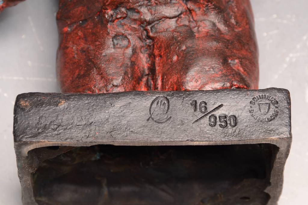 Detail d: Markus Lüpertz, geb. 1941, männlicher Torso, Bronzeskulptur, signiert und nummeriert 16/950, mit Punze der Gießerei Schmäke in Düsseldorf, ca. ...