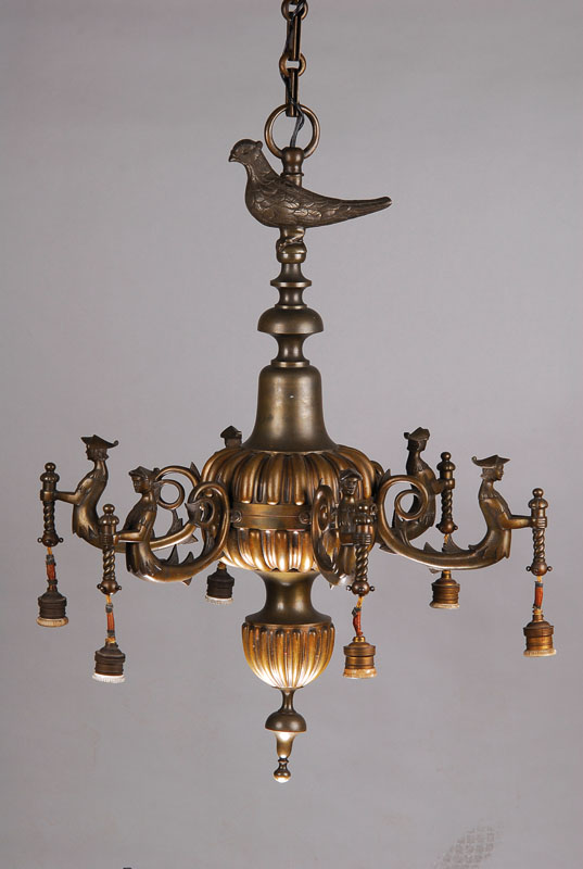 Deckenlampe, Historismus, um 1920, Bronze, 6 Brennstellen an figürlich auslaufenden Armen, Vogelbekrönung, Flügel fehlen, H. ca. 90 cm plus Kette