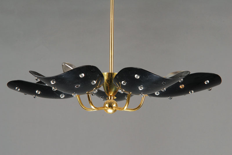 Deckenlampe, Art-Deco, 5 Brennstellen, schwarze Glasschirme mit farblosen Aufschmelzungen, D.ca. 60 cm, Fu. nicht geprüft