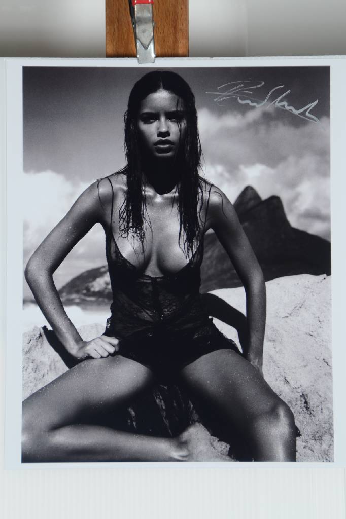 Patrick Demarchelier, geb. 1943 Le Havre, s/w Fotografie auf Fujicolor Professional Paper, handsigniert, ca. 25x210 cm