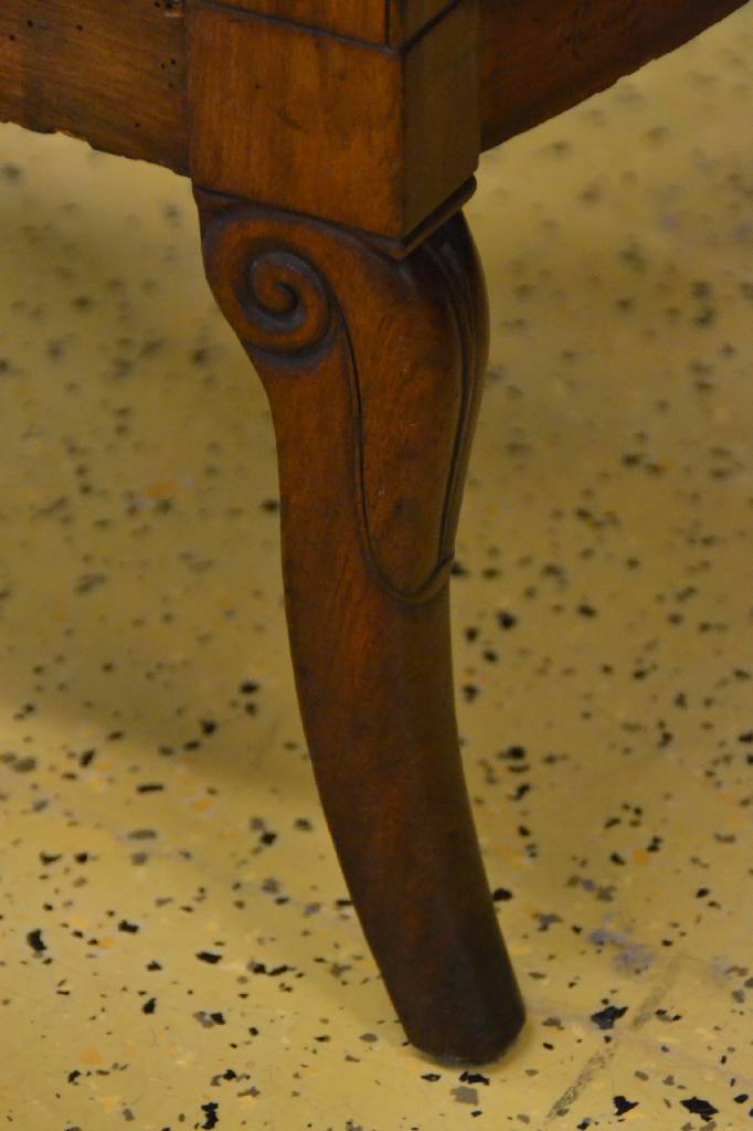 Detail a: Armlehnstuhl, Frankreich um 1830, Mahagoni massiv, Armlehnen mit Schneckenenden, Füße in Füllhornform, H. ca. 102 cm, Sh. ca. 40 cm