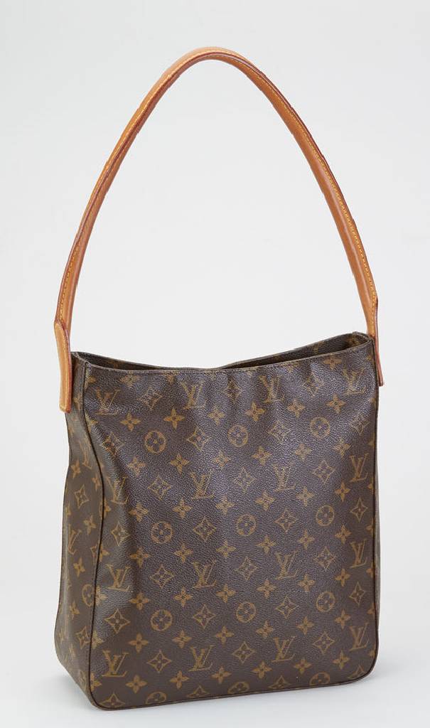 LOUIS VUITTON Handtasche Modell Looping, Monogramm Canvas, Inneneinrichtung mit Handy- fach und RV-Fach, Ledertragegriff, Gebr.-Sp., ca. 31 x 28 cm