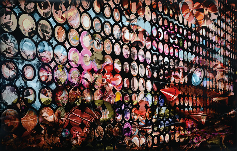 Martin Denker, Gaga Garten, C-Print, rückseitig signiert und nummeriert 30/50, datiert 2006 und betitelt, ca. 60x89,5 cm, minimaler Knick, Blatt am ...