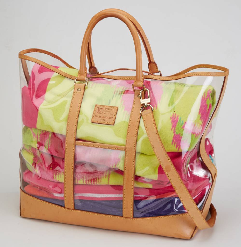 LOUIS VUITTON Isaac Mizrahi Vinyl Tote Bag, aus der Centenaire Monogram Edition, 2 Tragehenkel, -riemen und Boden aus Rindsleder,Trageriemen ...