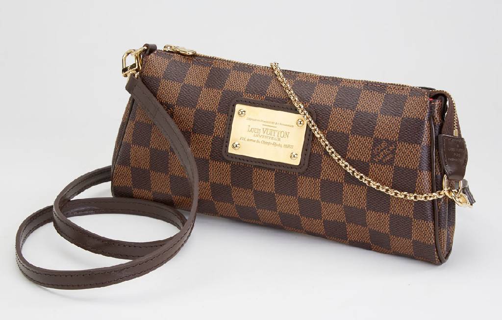 LOUIS VUITTON Eva Pochette, Monogram Canvas, Textilinnenfutter, Besätze aus naturfarb. Rindsleder, goldfarb. Messingbeschläge, Reißverschluß, ...