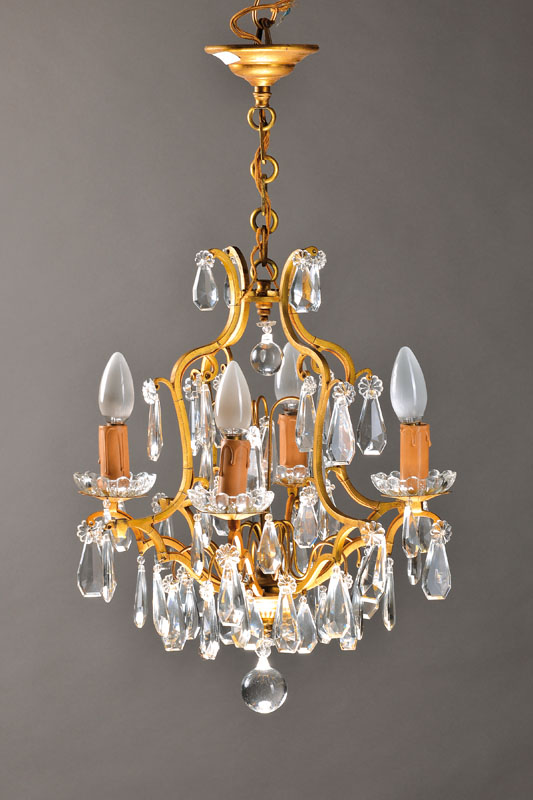 Kleiner Deckenleuchter, Frankreich, um 1900, Metall mit reichem facettiertem Glasbehang, 4 Brennstellen, ca. 65cm, D. ca. 35cm, Elektrifizierung ...