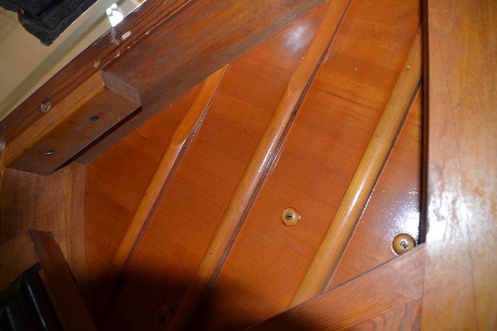 Detail f: Flügel, C.Bechstein, um 1900-1920, Holz schwarz gelackt, konische Beine auf Rollen, Nr. 234850, wenige Tasten defekt, partielle Überholung empf., ...