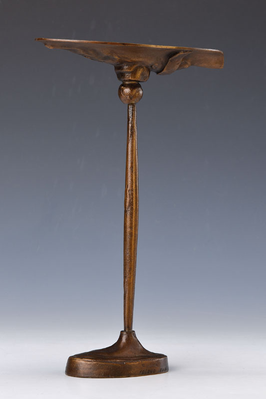 Paul Wunderlich, 1927-2010, Aschenbecher für Zigarren, Bronzeskulptur, signiert und nummeriert 10/200, datiert 1979, H. ca. 30 cm