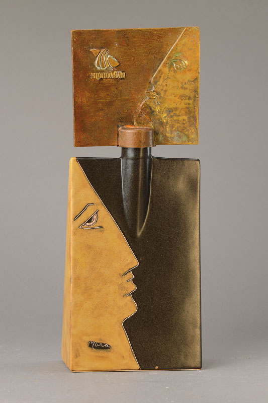 "Mara"= Künstlername Ma. Luisa Torres, "Botella ceramica" aus dem Jahr 2000, Keramikflasche, Steinzeug, Verschluss, ...