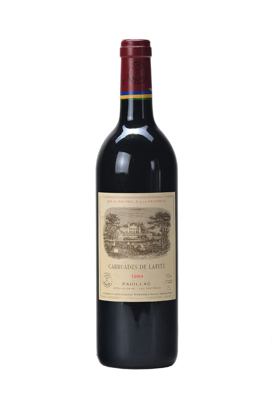 12 Flaschen 1994 Carruades de Lafite, Domaines Barons de Rothschild, Pauillac, ca. 75 cl, into neck, Etiketten in sehr gutem Zustand, teilw. min. ...