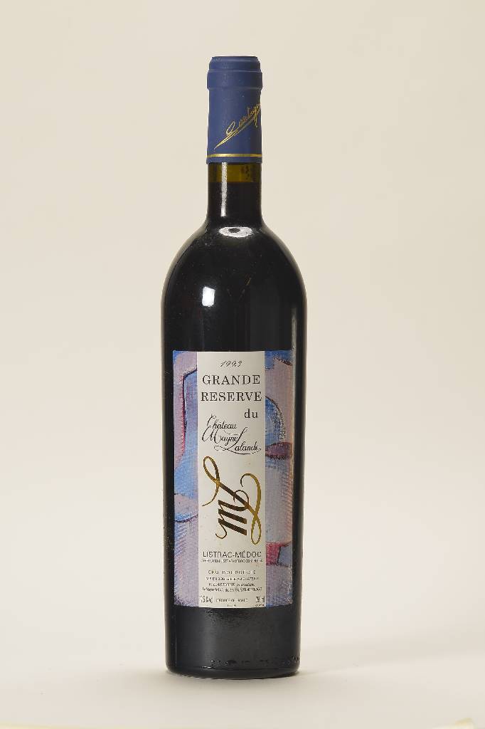 12 Flaschen 1993 Chateau Mayne Lalande Grande Reserve, Listrac-Medoc, je ca. 75 cl, into neck u. high fill, unverkostet, in zwei Originalkisten a 6 ...