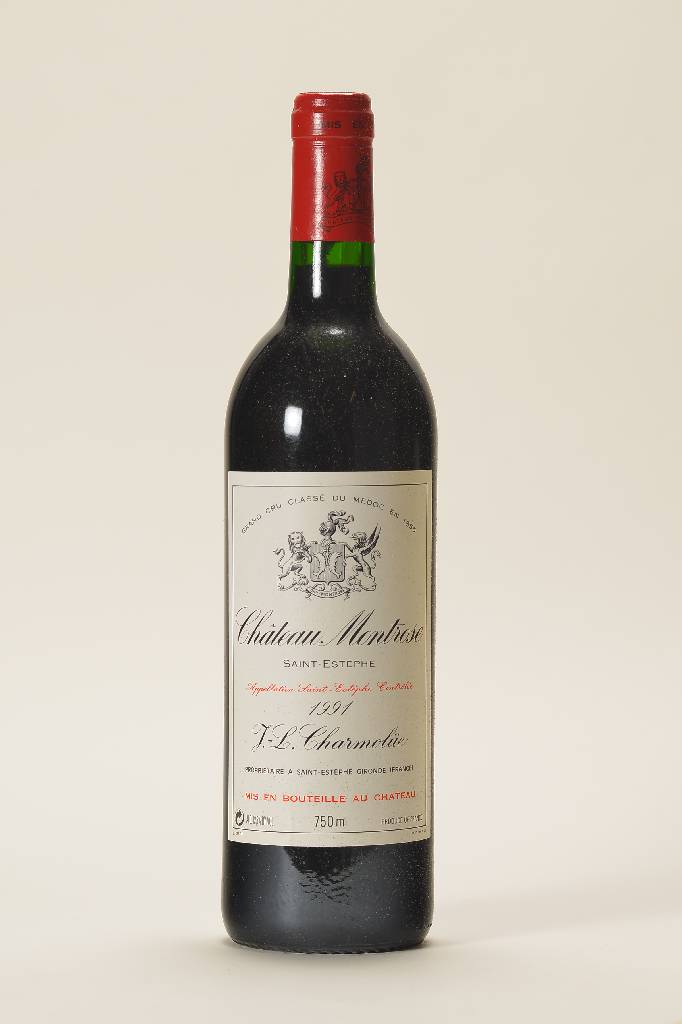 12 Flaschen 1991 Chateau Montrose, Saint -Estephe, J-L. Charmolüe, je ca. 75 cl, into neck u. besser, in Originalholzkiste, unverkostet
