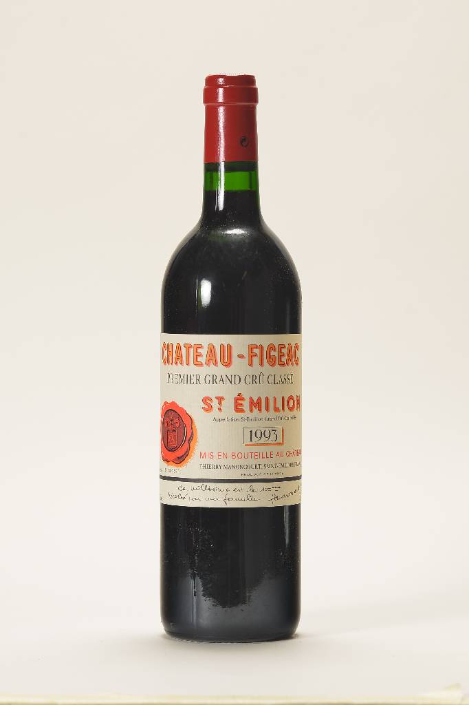 12 Flaschen 1993 Chateau Figeac, St. Emilion, Premier Grand Cru Classe, je ca. 75 cl, unverkostet, in Originalholzkiste, sehr guter ...