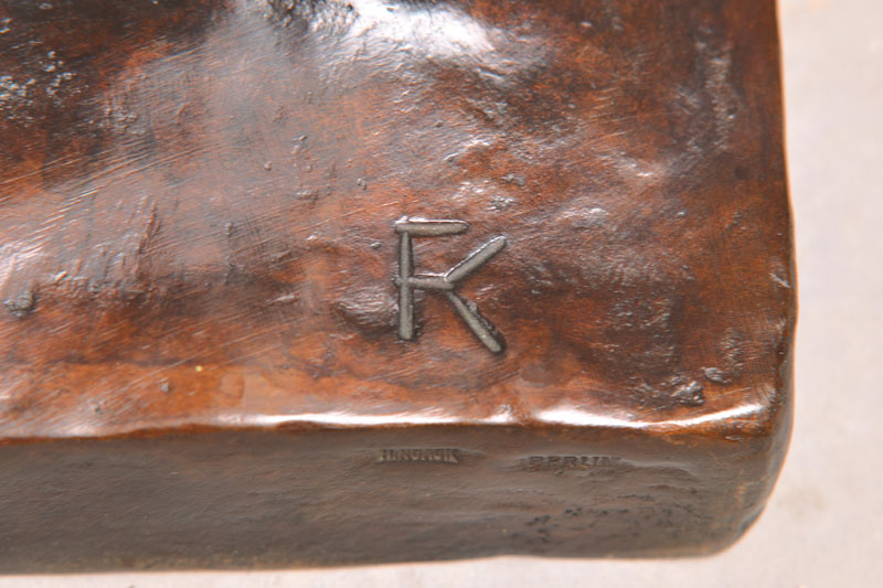 Detail b: Fritz Klimsch, 1870 Frankfurt am Main-1960 Freiburg, Melodie (Adagio), Bronzeskulptur, monogrammiert FK und Giesserei-Stempel H. Noak Berlin, WVZ ...