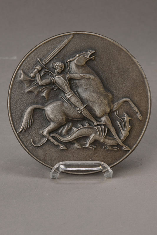 Arno Breker, 1900-1991, Eisengussplakette, Der Heilige Georg, rückseitig mit Buderus Stempel, D. ca. 14 cm